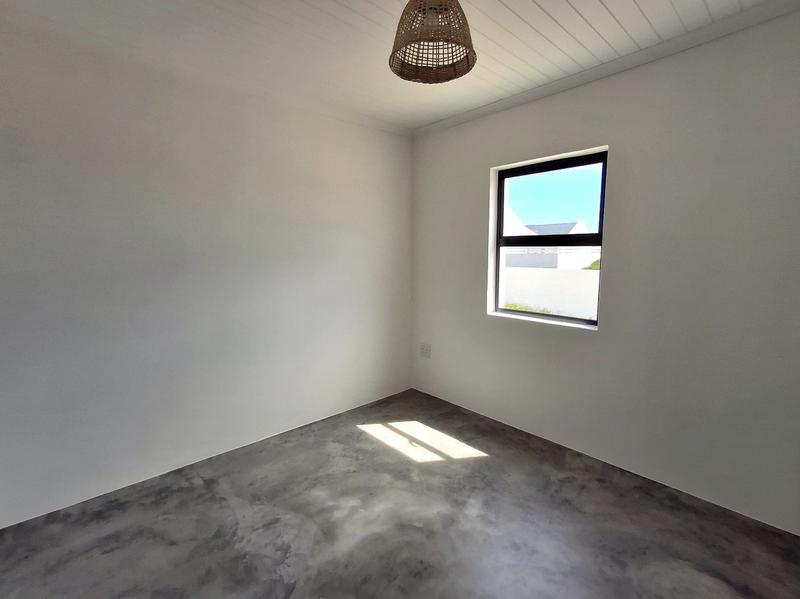3 Bedroom Property for Sale in Britannia Bay Western Cape
